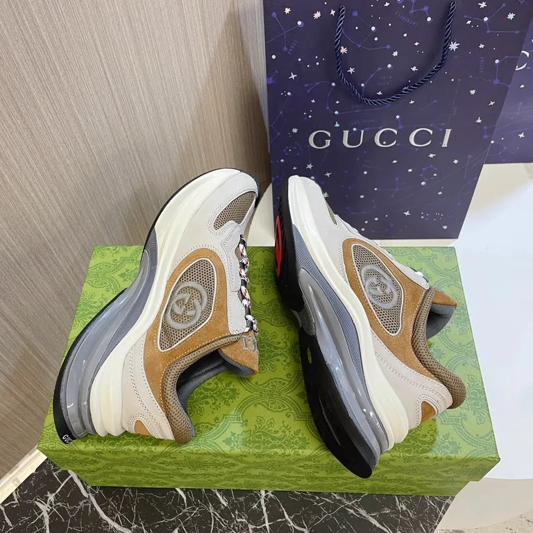 Gucci Shoe 